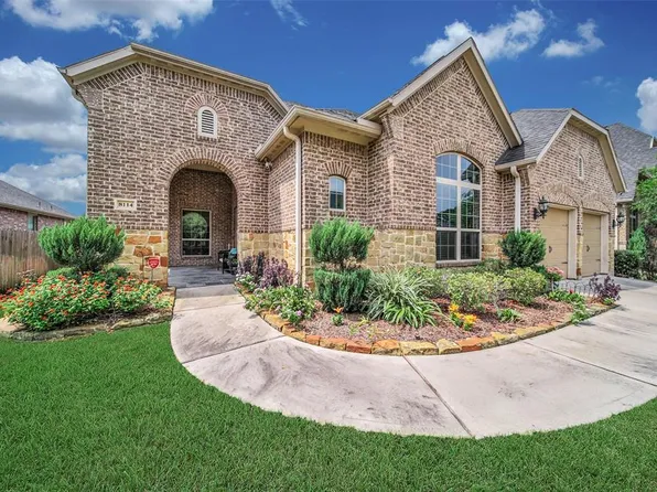 8114 Spreadwing St, Conroe, TX 77385