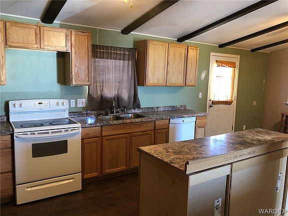 5th image of 4120 W Crystal Dr