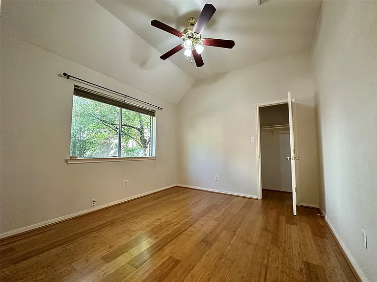 1318 Cedar Terrace Ct — Photo 19