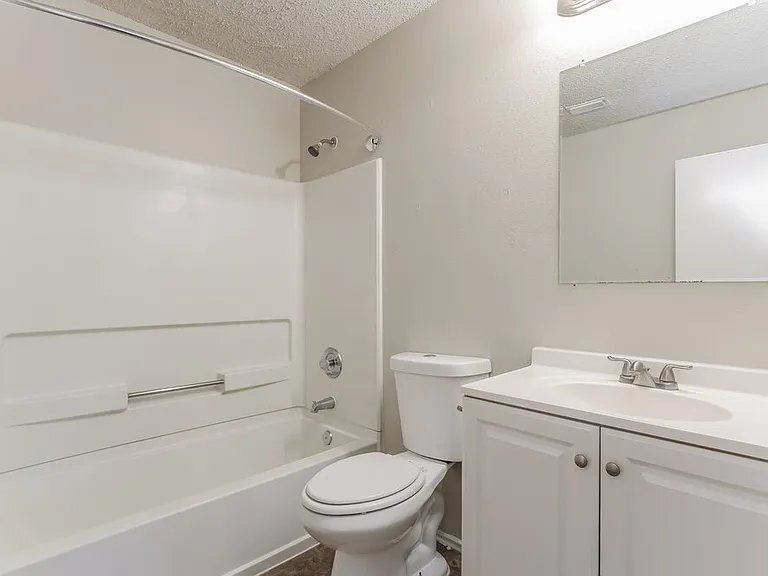 6102 Candletree — Photo 12