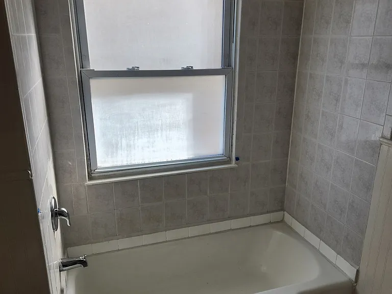 616 Elgin Ave #A — Photo 10