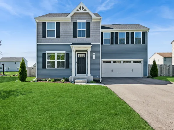 611 Kennedy St, Waterman, IL 60556