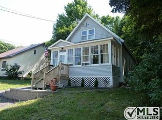 403 W Baraga Ave, Houghton, MI 49931