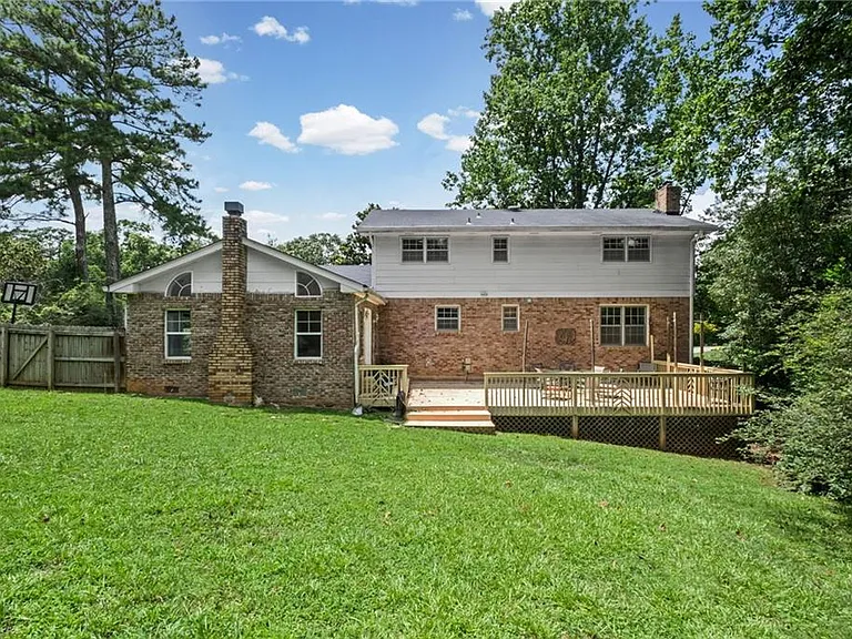 5291 Manhasset Cv — Photo 37