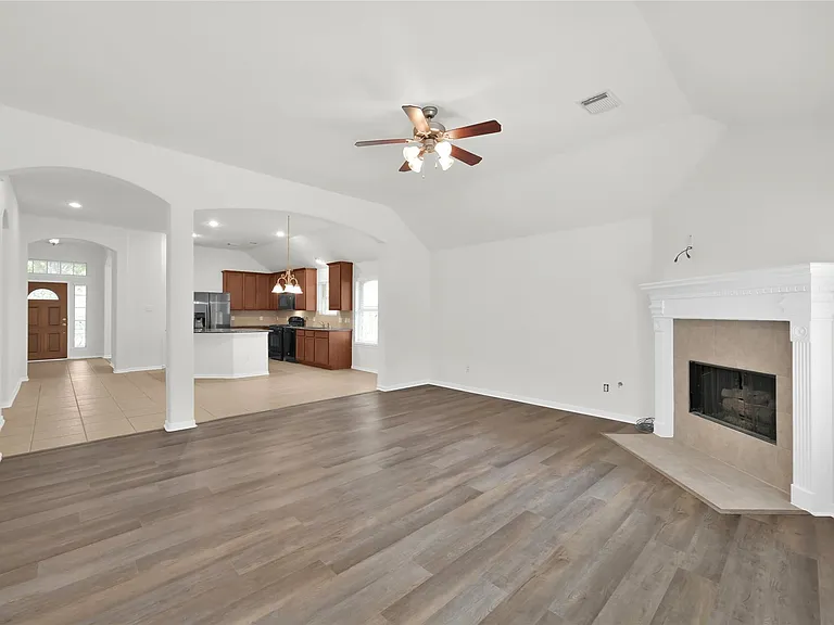 10 Barker Ridge Ct — Photo 13