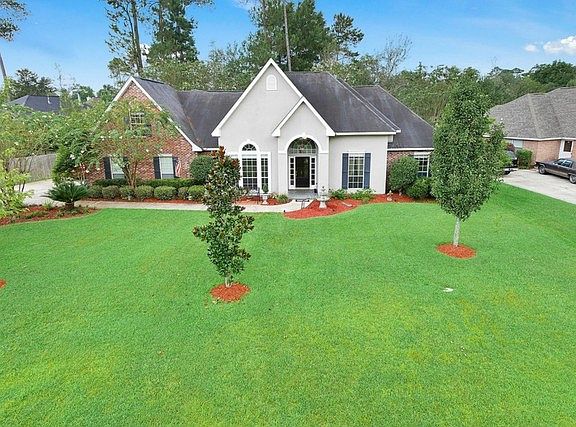 4th image of 780 Sweet Bay Dr