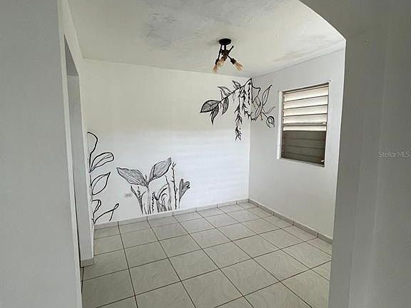 3rd image of 51 Calle Parque