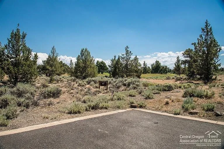 65834 Fazio Ln photo 1