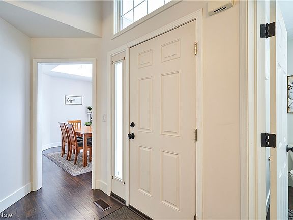 2nd image of 4167 Tomahawk Trce