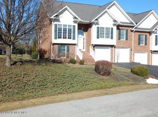 145 Morning Mist Dr, Christiansburg, VA 24073