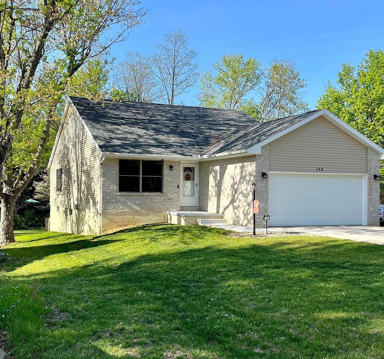 148 Lakeview Heights Dr, Howard, OH 43028 Zillow