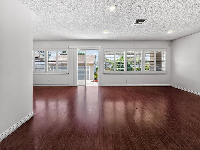2025 Jolley Dr — Photo 16