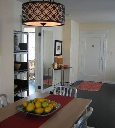 dining table to frt dr
