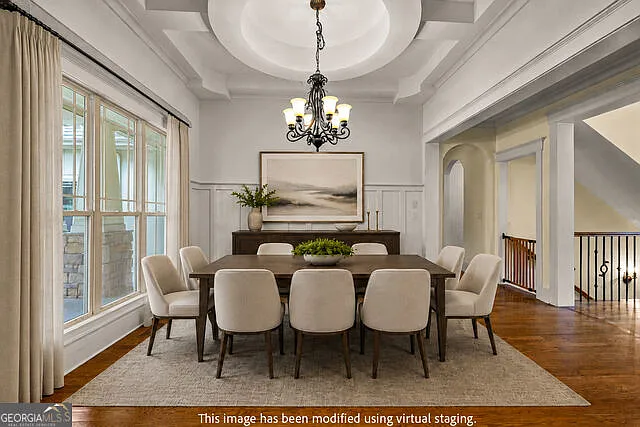 5 bed, 4.5 bath, $4,000 — Photo 4