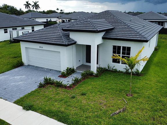 4th image of 29100 SW 165 Avenue