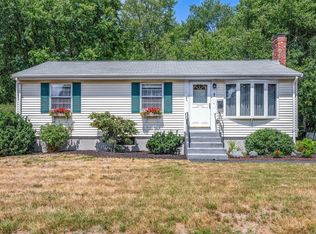5 Thornton Rd, Holbrook, MA 02343