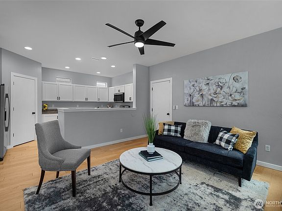 5th image of 7604 Traditions Avenue NE