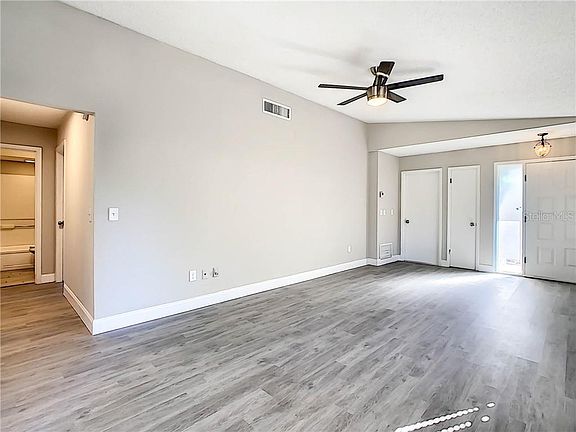 5th image of 5418 Dale Ln