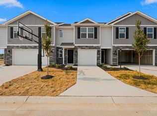 85 Cypress Hill Dr, Defiance, OH 43512