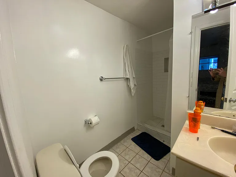 234 Hanover St #2 — Photo 17
