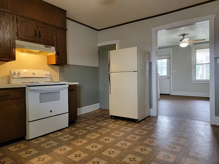 517 Gristmill Rd — Photo 7