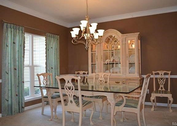 3rd image of 3017 Kingsridge Manor Dr