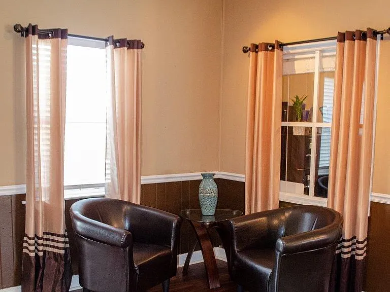 Vista Villa Apartment Homes — Photo 2