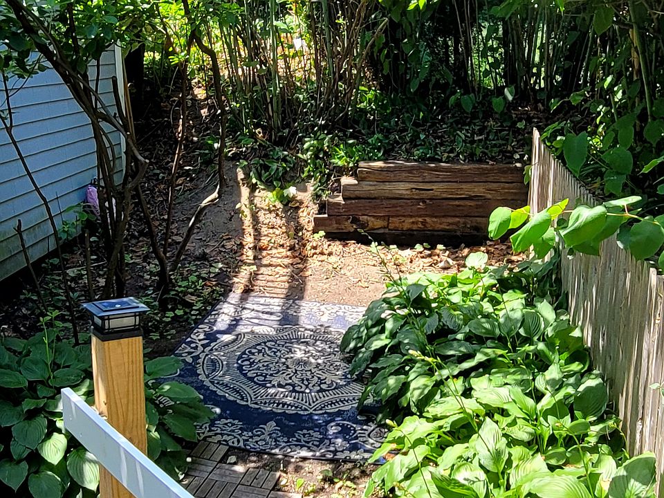 Small private outdoor area