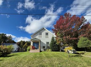 9794 Highway 8, Caledonia, NS B0T 1B0