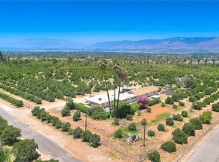 30686 6th Ave, Redlands, CA 92374