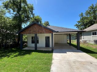 622 E Woodard St, Denison, TX 75021