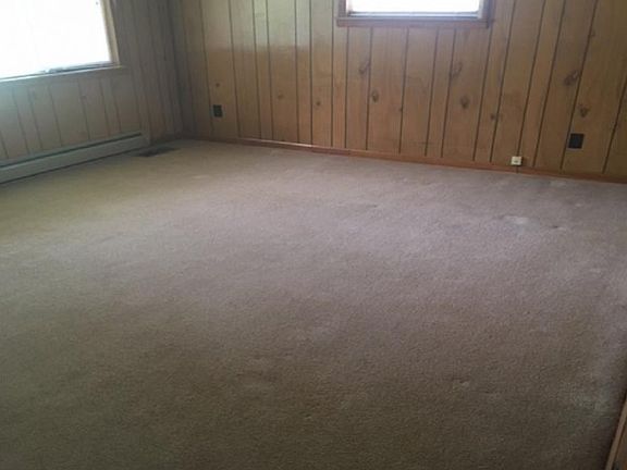 2nd image of 409 2nd Ave W