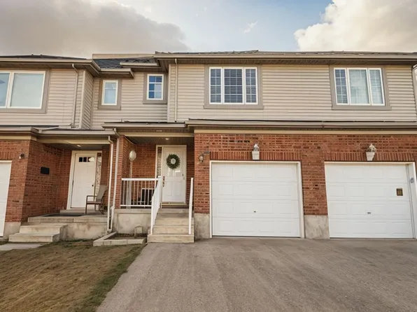 22 Curzon Cres, Guelph, ON N1K 1Z9