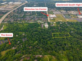 1594 Portage Run, Glenview, IL 60025