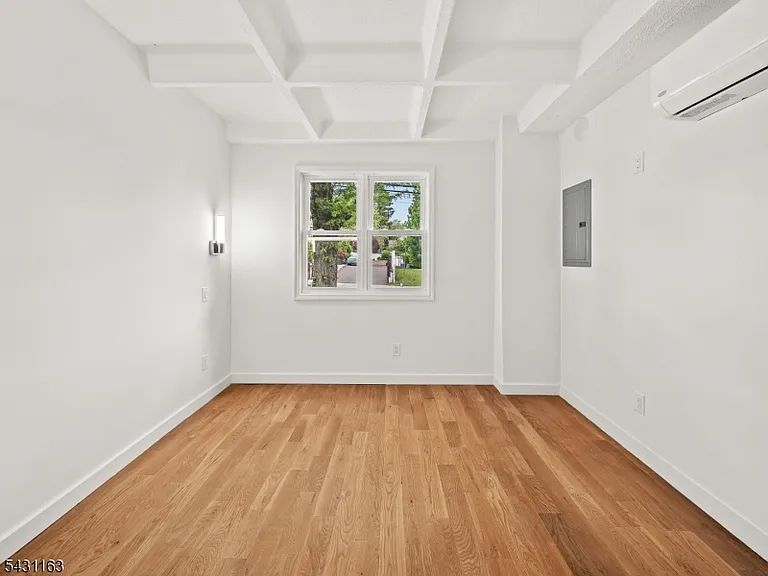 100 Chestnut St #3 — Photo 16