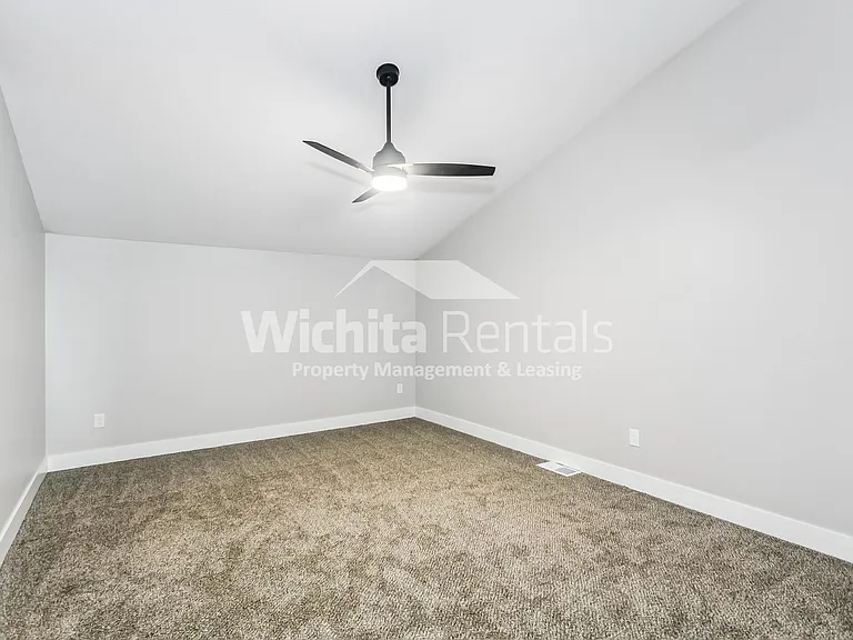 1340 - 1342 S. 143rd St. East — Photo 9