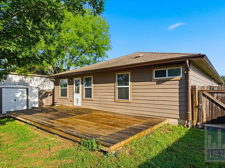 432 Thunderstorm Ave — Photo 20
