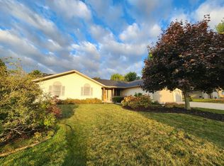 6510 Hidden Fields Ct, Sheboygan, WI 53081