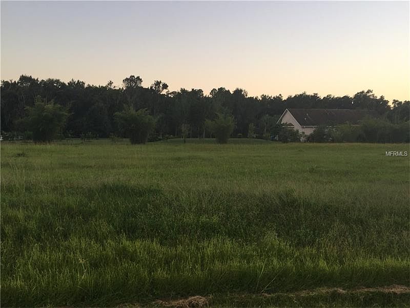 1st image of 3007 Country Breeze Dr