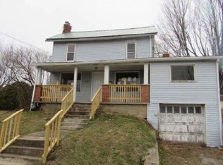 325 Elm St, Slippery Rock, PA 16057