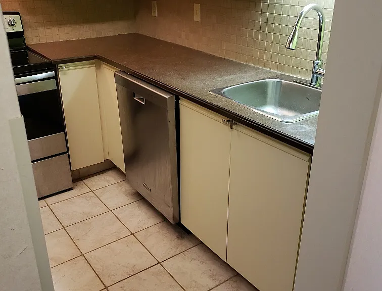 130 Besserer St #1810 — Photo 37