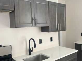 155 Renner Ave APT 10, Newark, NJ 07112