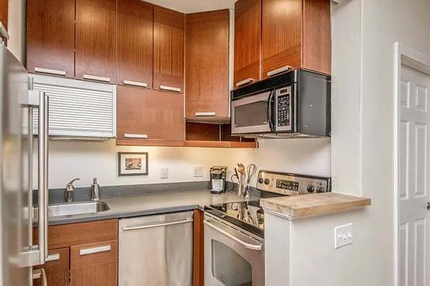 121 Salem St #2C — Photo 21