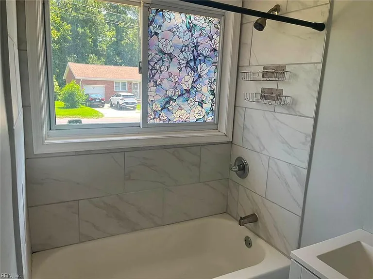 3461 Gamage Dr — Photo 24
