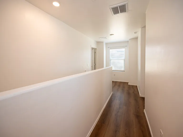 2580 E Calle Palta — Photo 29