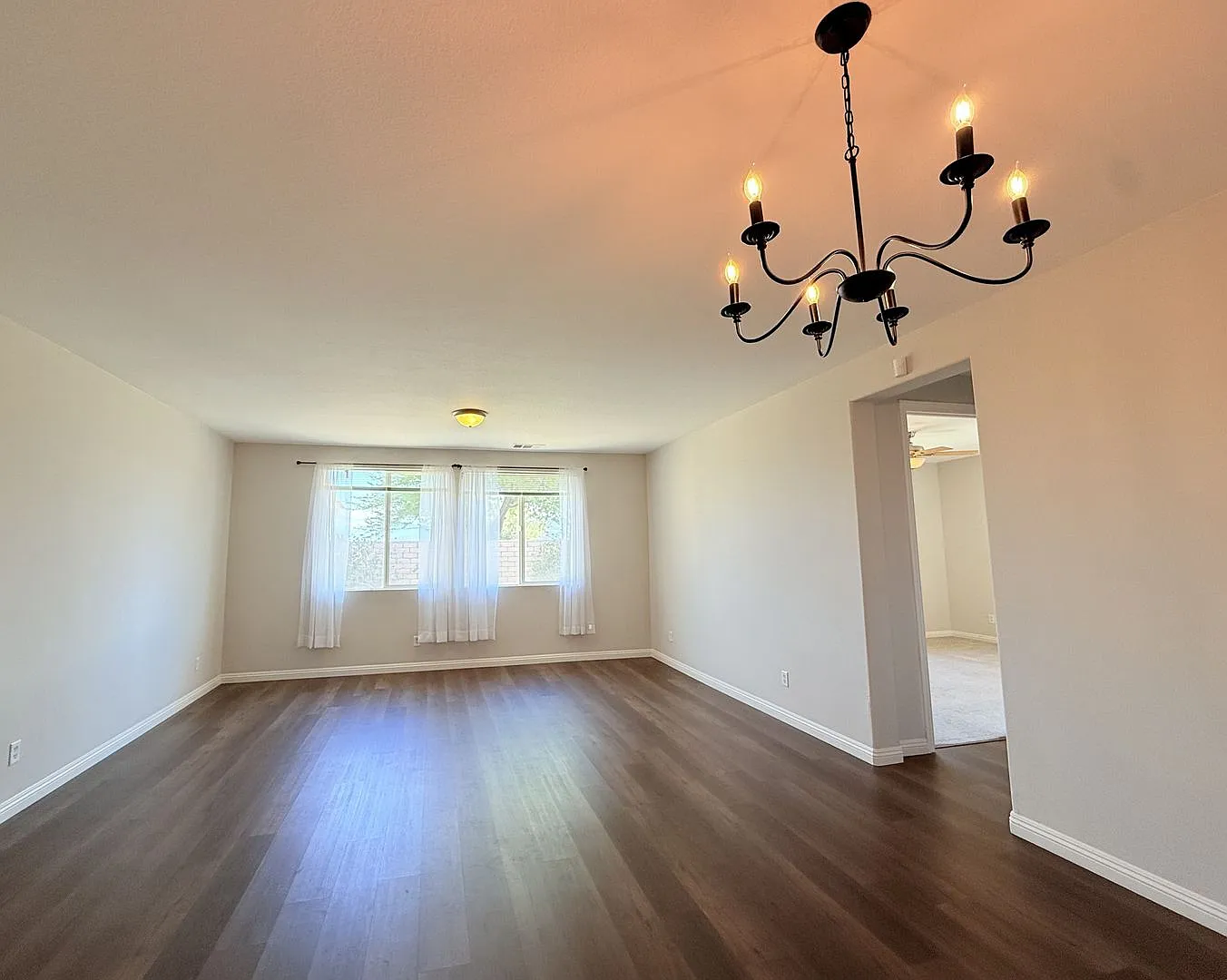 Coming Soon! Lovely 3 Bedroom 2 Bathroom Home In Talavera Community In Indio ! — Photo 3