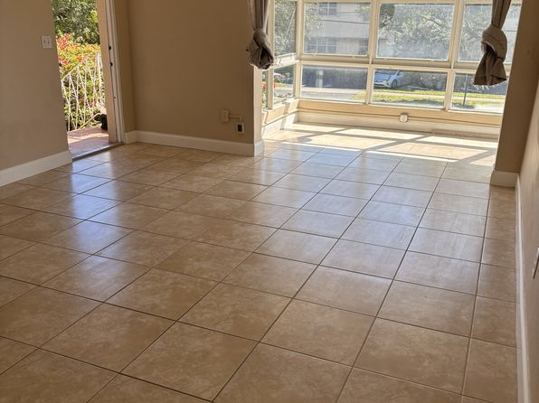 1345 NE 105th St APT 3