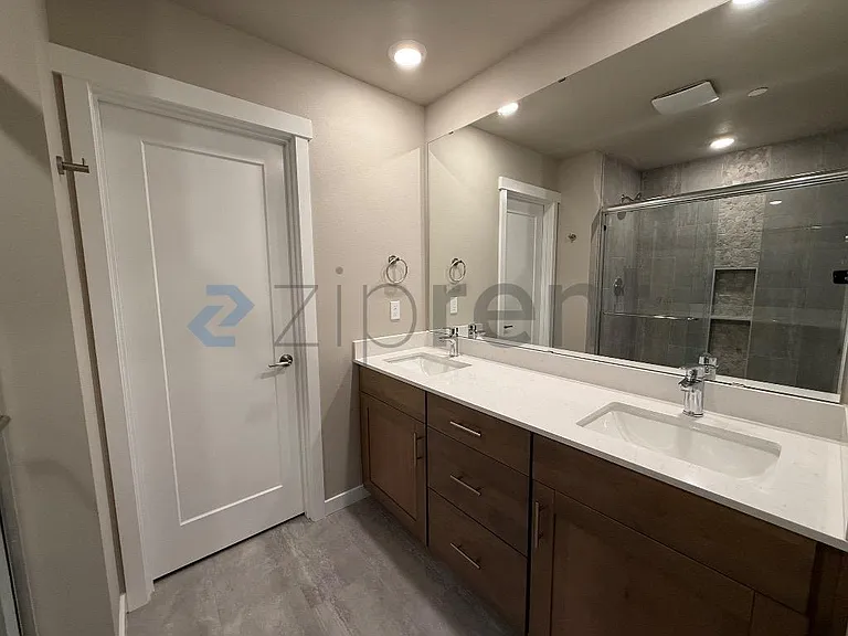 13707 Manor Way #F6 — Photo 19