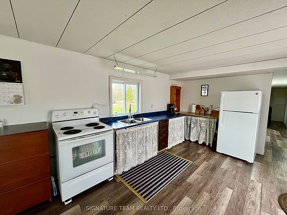 3rd image of 3092 Scotch Bush Rd