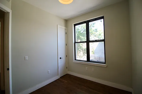 Rented by Hagstrom Management Inc | media 20